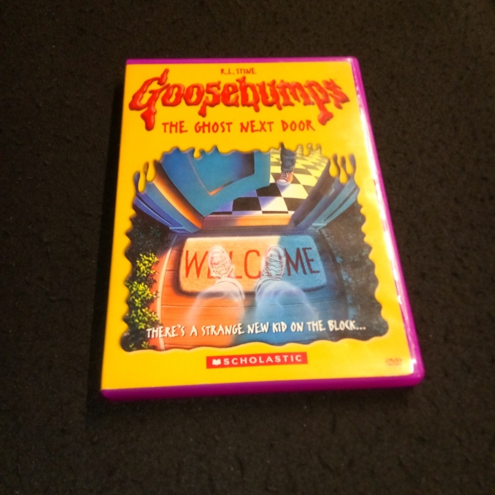 R.l Stine Goosebumps The Ghost Next Door Dvd